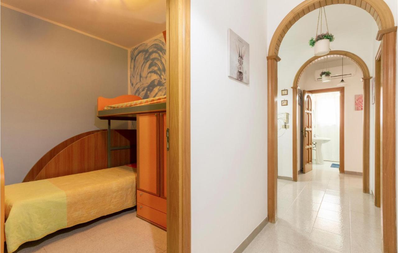 Lovely Apartment In Carovigno With Kitchen エクステリア 写真