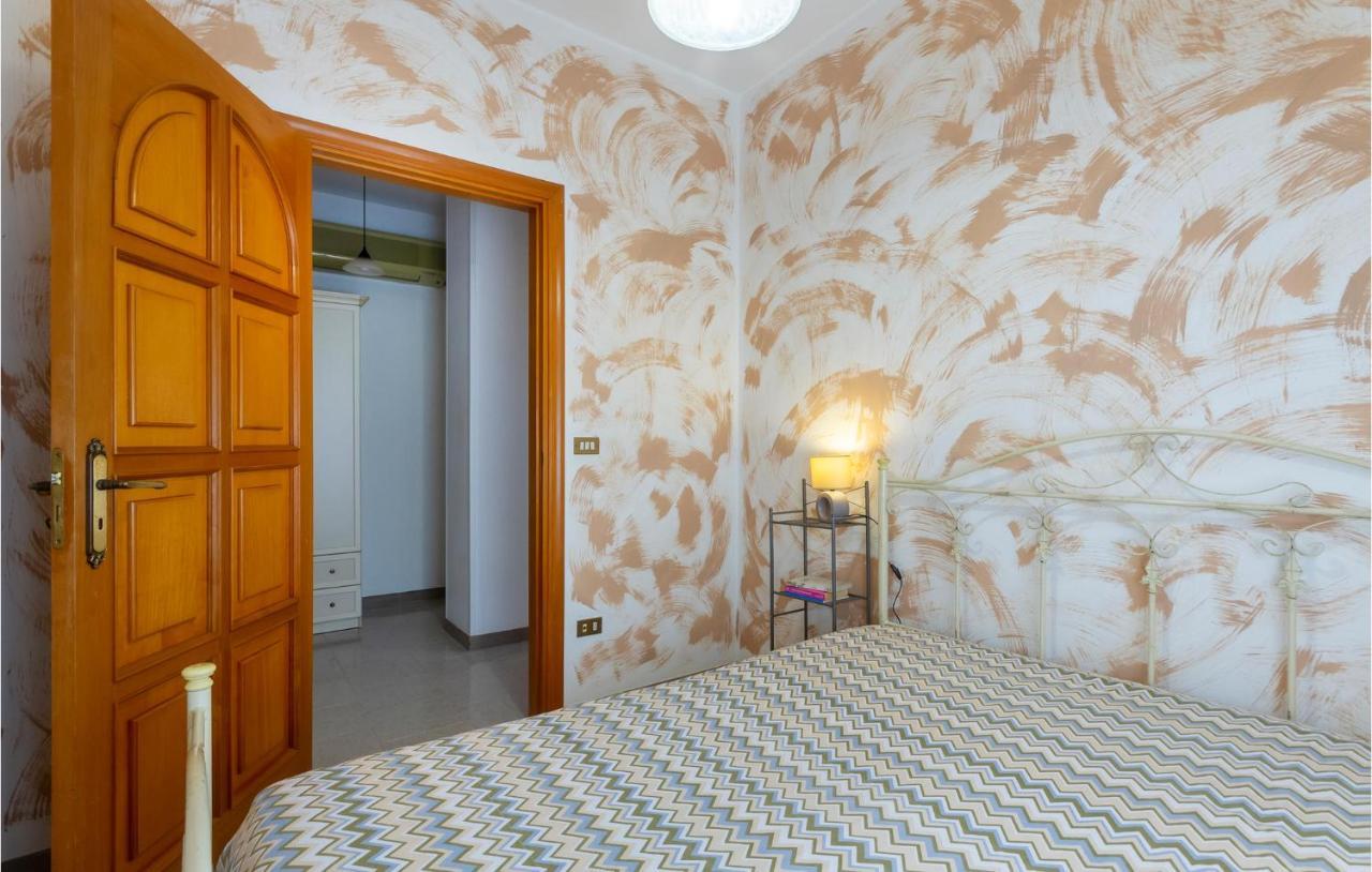 Lovely Apartment In Carovigno With Kitchen エクステリア 写真